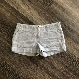 Women’s Striped short